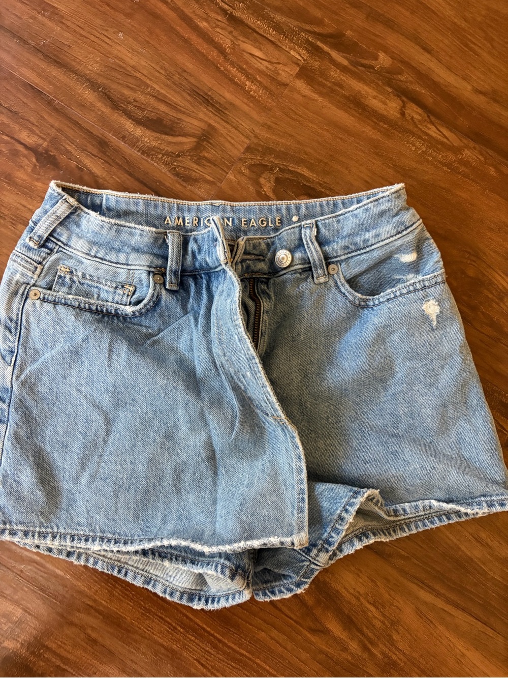 American Eagle Outfitters Light Wash Distressed Denim Shorts